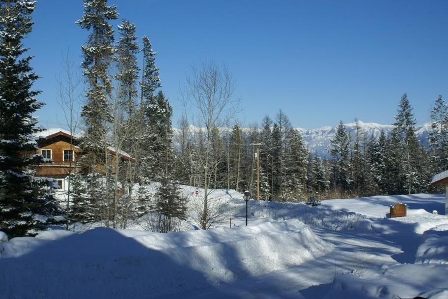 Alpenglow Bed And Breakfast Kimberley Bagian luar foto